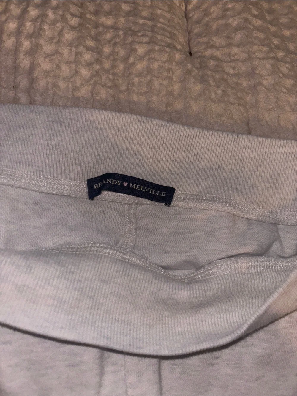 Brandy Melville light Heather Baggy Sweatpants - Picture 2 of 4